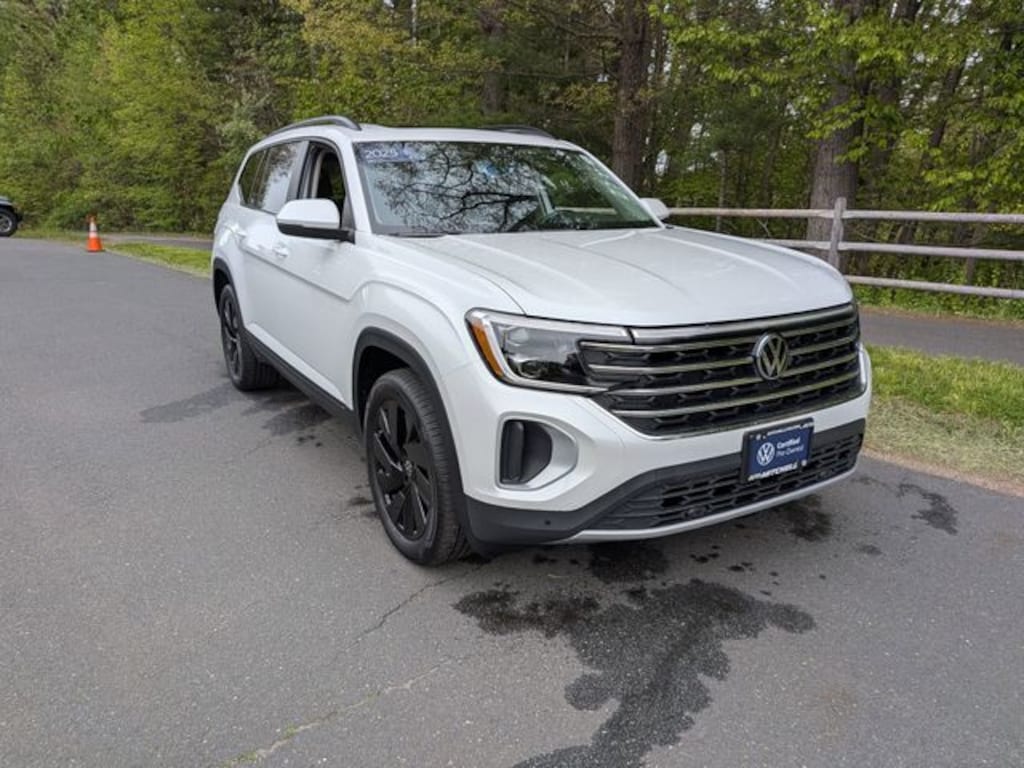 Used 2026 Volkswagen Atlas SE w/Technology SUV