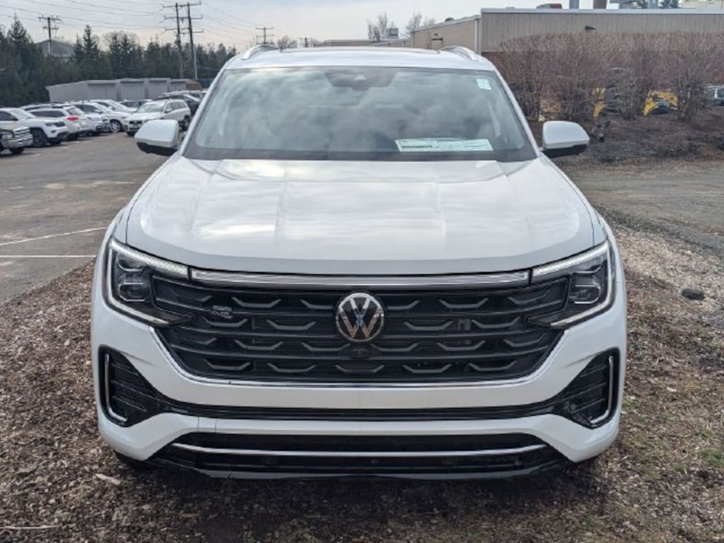 New 2026 Volkswagen Atlas Cross Sport SEL Premium R-Line SUV