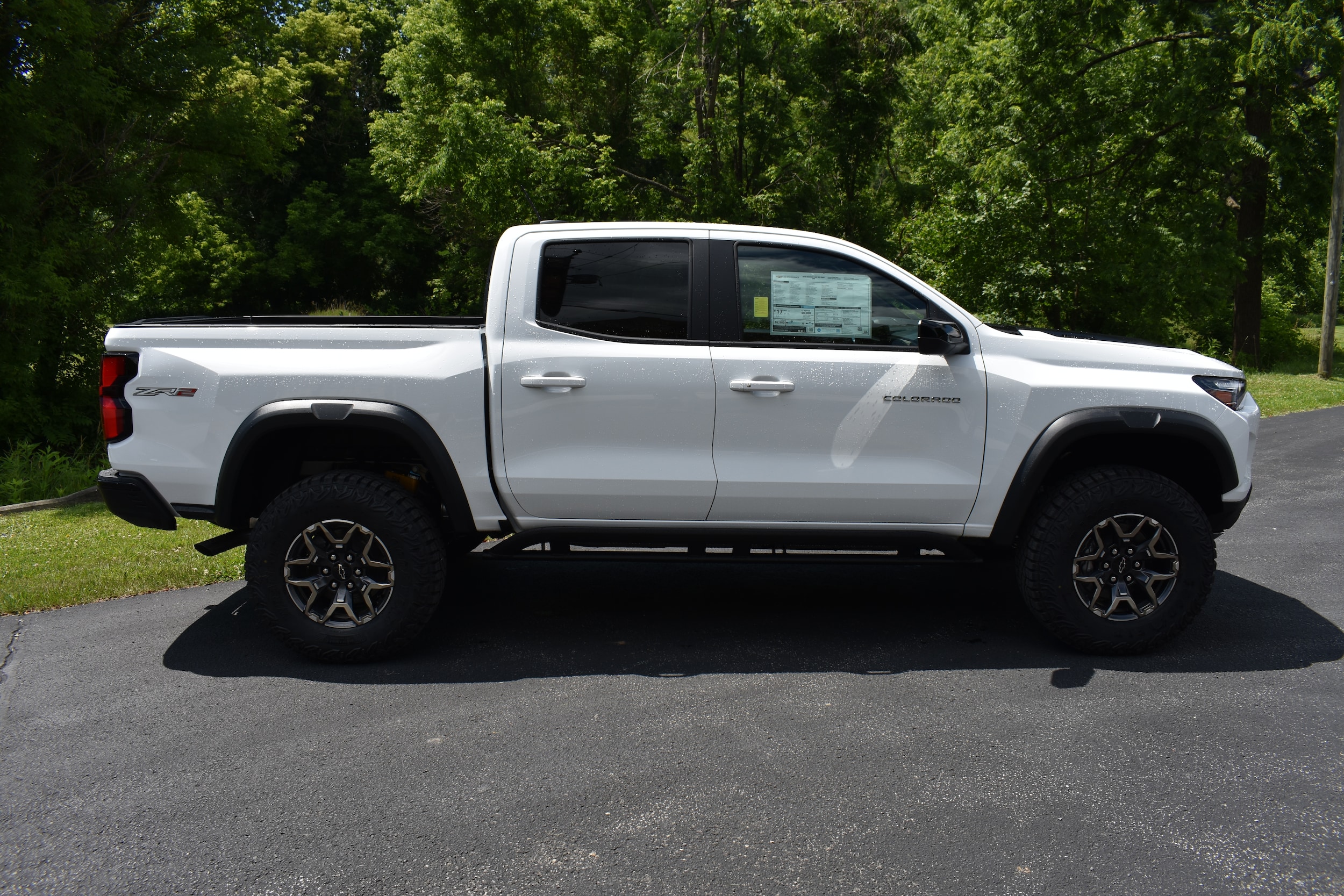 2026 Chevrolet Colorado ZR2 - Photo 18