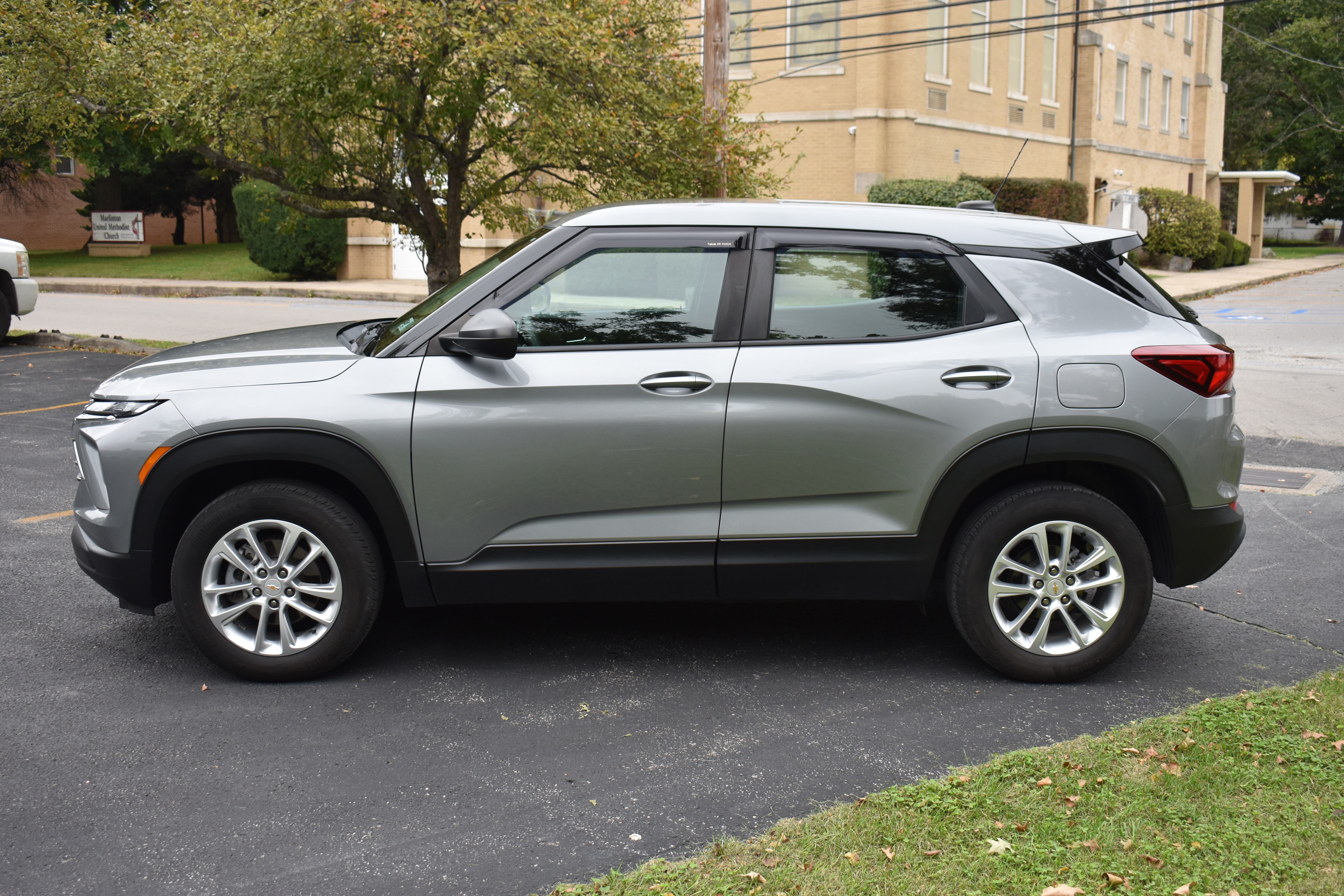 Used 2024 Chevrolet Trailblazer LS SUV