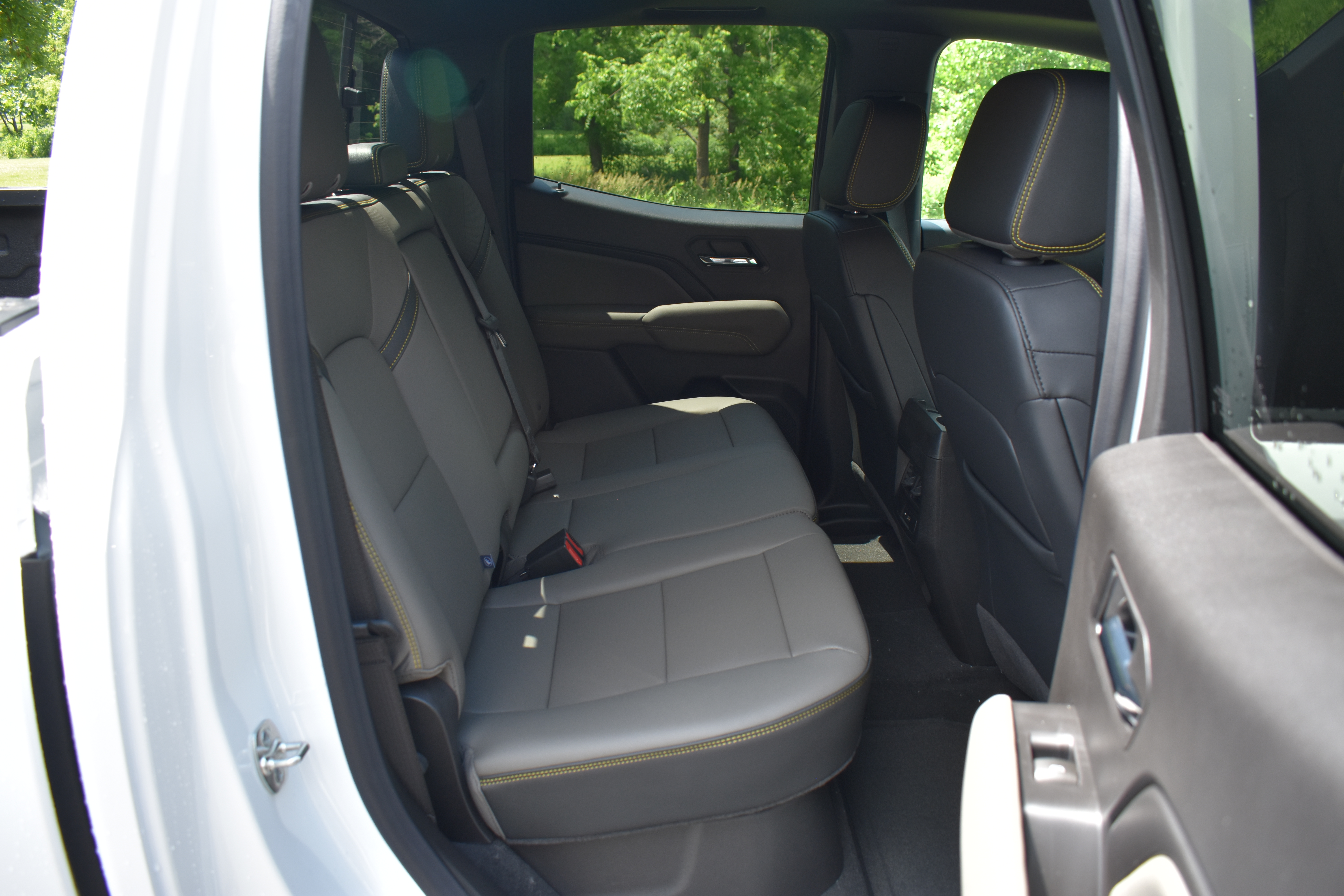 2026 Chevrolet Colorado ZR2 - Photo 17