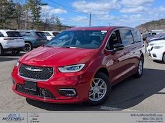 New 2026 Chrysler Pacifica Select Passenger Van for sale in Simsbury, CT