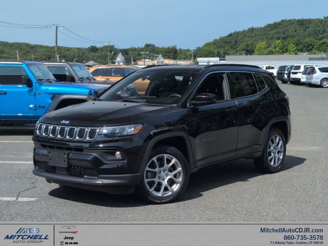 2023 Jeep Compass Latitude Lux