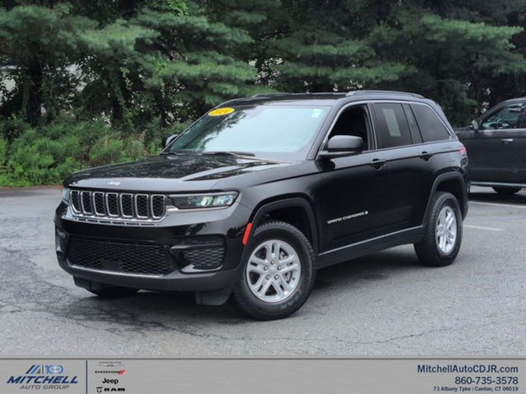 Certified 2024 Jeep Grand Cherokee Laredo SUV