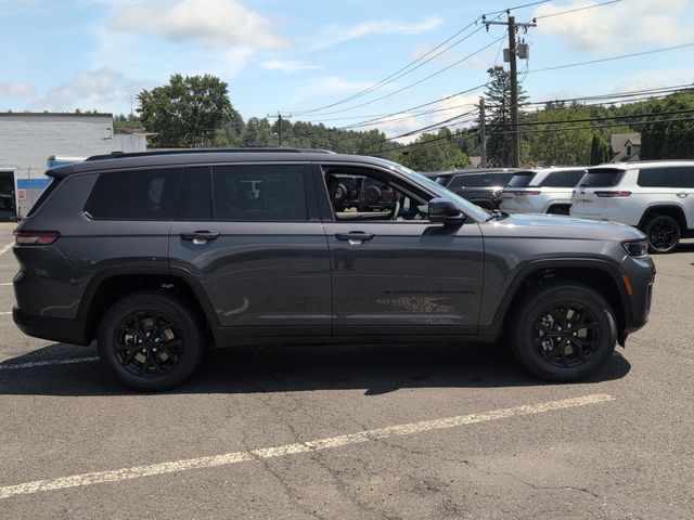 New 2026 Jeep Grand Cherokee L Altitude Sport Utility