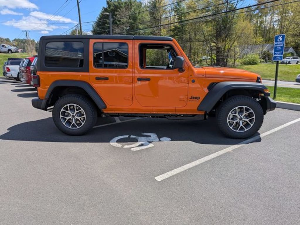 New 2026 Jeep Wrangler Sport Sport Utility