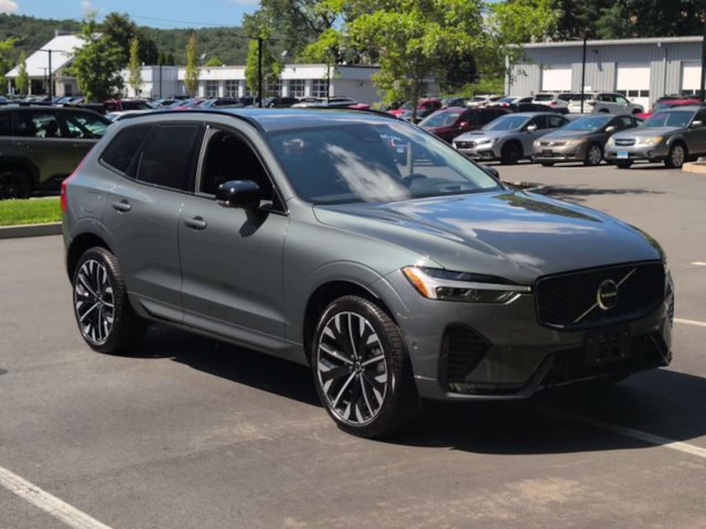 Used 2026 Volvo XC60 B5 Ultra SUV