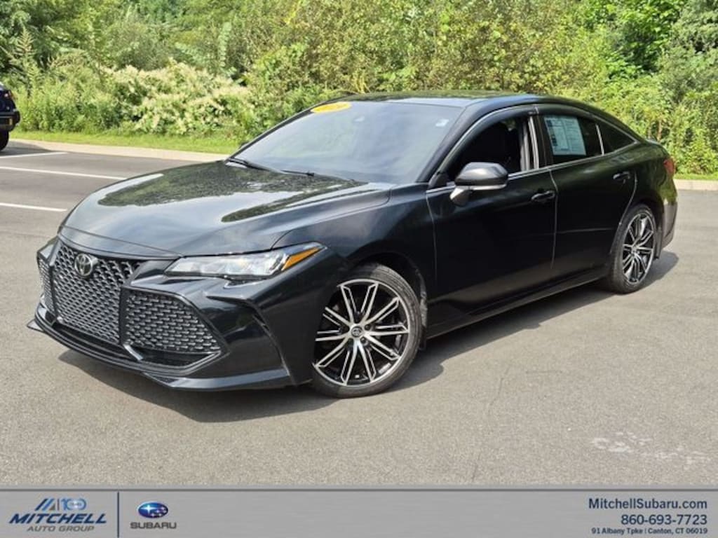 Used 2019 Toyota Avalon XSE Sedan