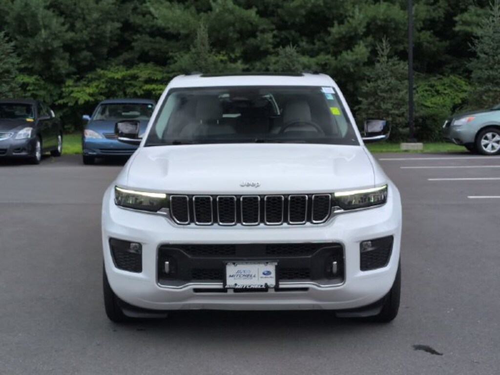 Used 2023 Jeep Grand Cherokee Overland SUV
