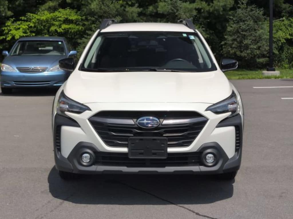 Used 2024 Subaru Outback Premium SUV