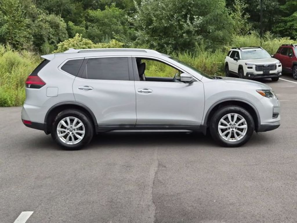 Used 2018 Nissan Rogue SV SUV