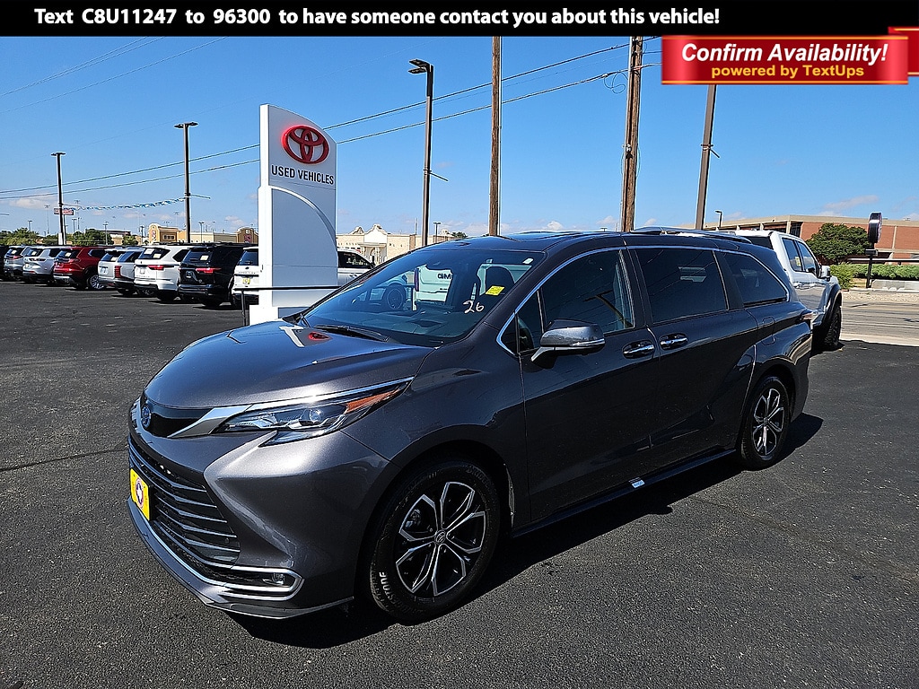 2025 Toyota Sienna Platinum