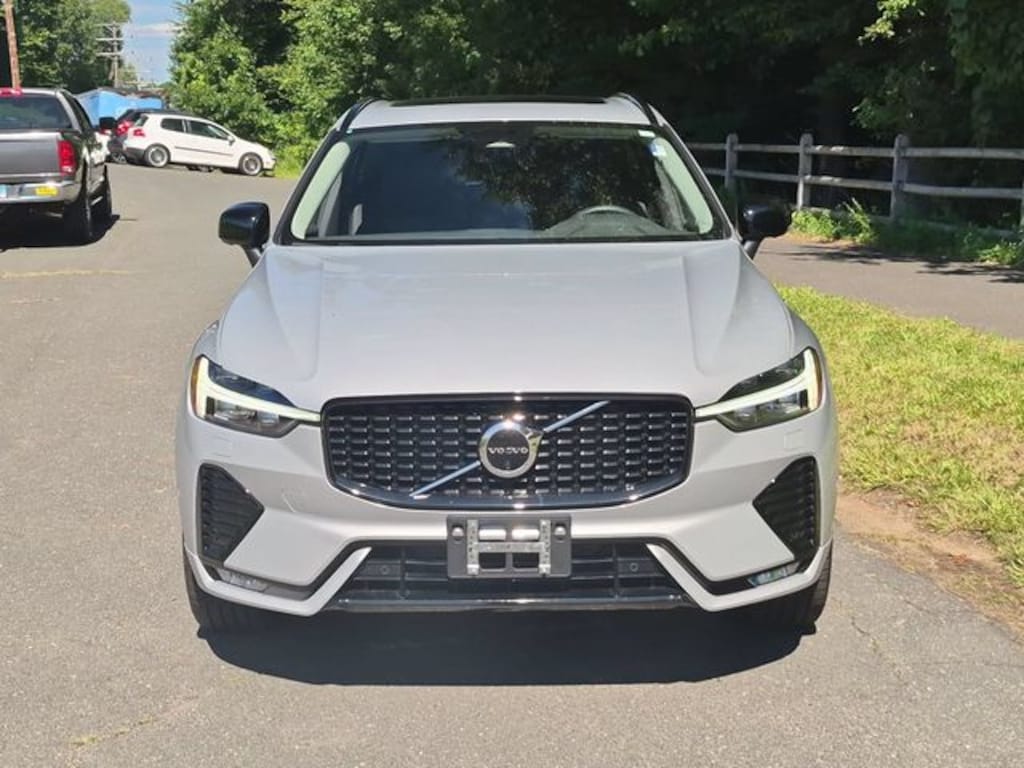 Certified 2023 Volvo XC60 B5 AWD Plus Dark SUV