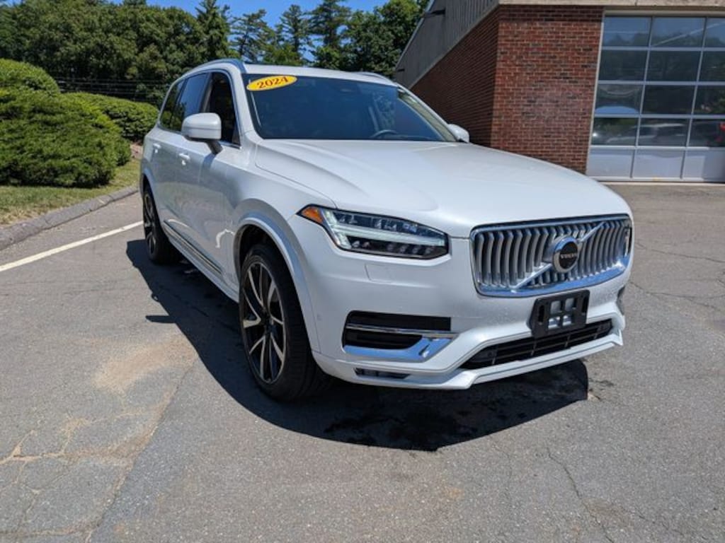 Certified 2024 Volvo XC90 B6 Ultimate Bright 7-Seater SUV
