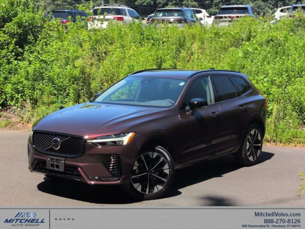 New 2026 Volvo XC60 B5 Plus SUV