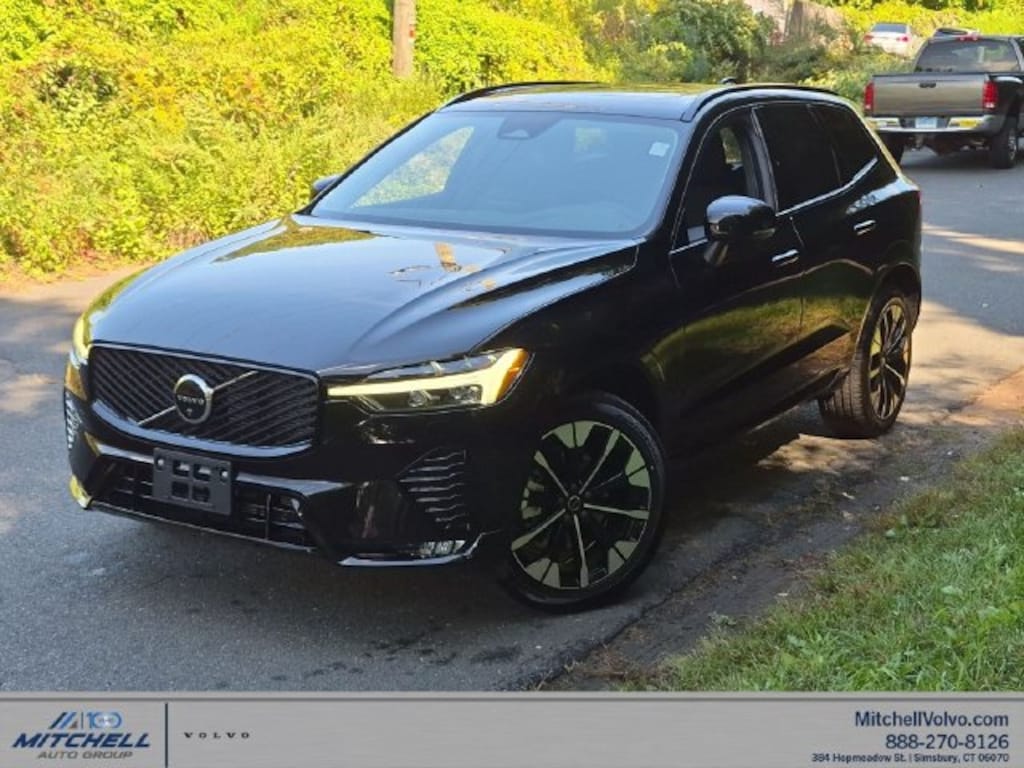 New 2026 Volvo XC60 B5 Plus SUV