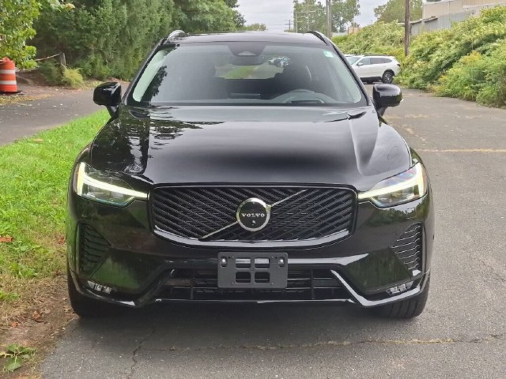 New 2026 Volvo XC60 B5 Ultra SUV