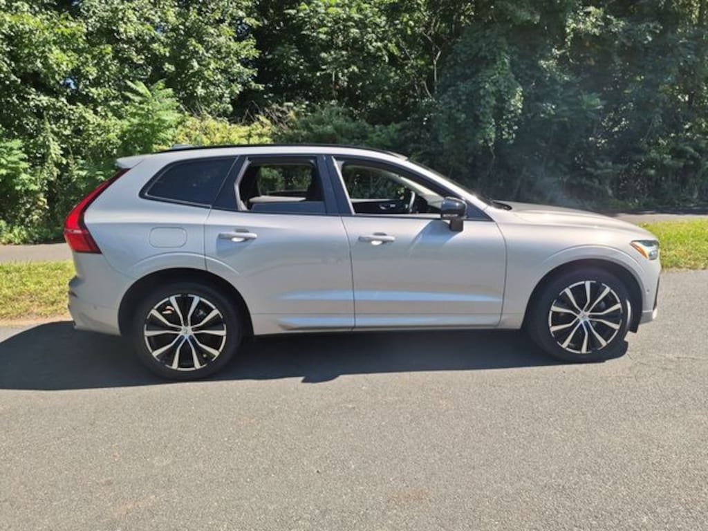 Certified 2023 Volvo XC60 B5 AWD Plus Dark SUV