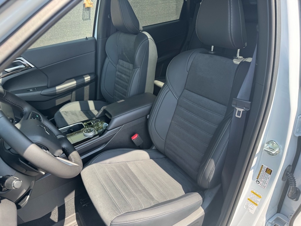 2025 Mitsubishi Outlander Trail Edition - Photo 23