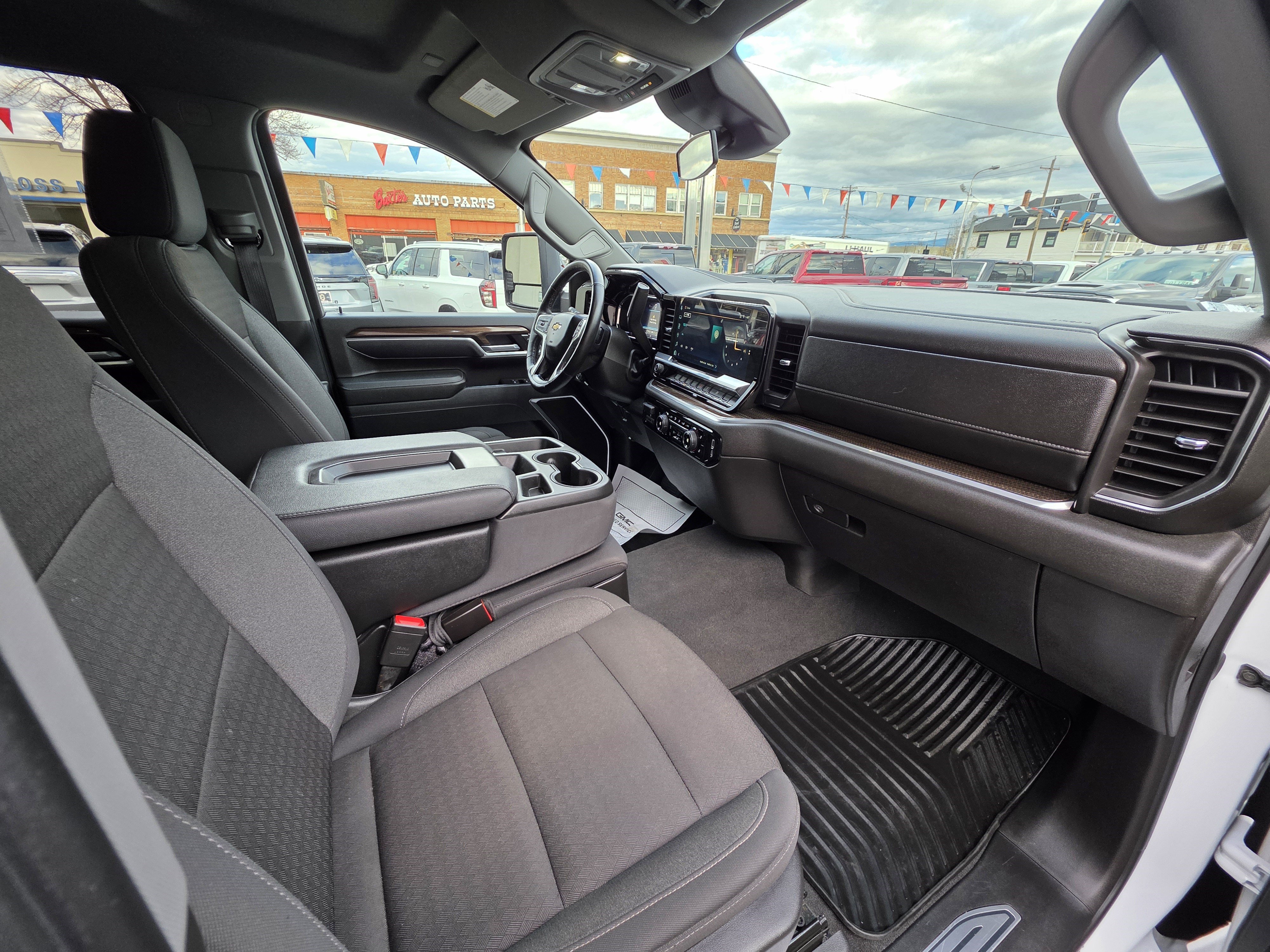 2025 Chevrolet Silverado 2500HD LT - Photo 26