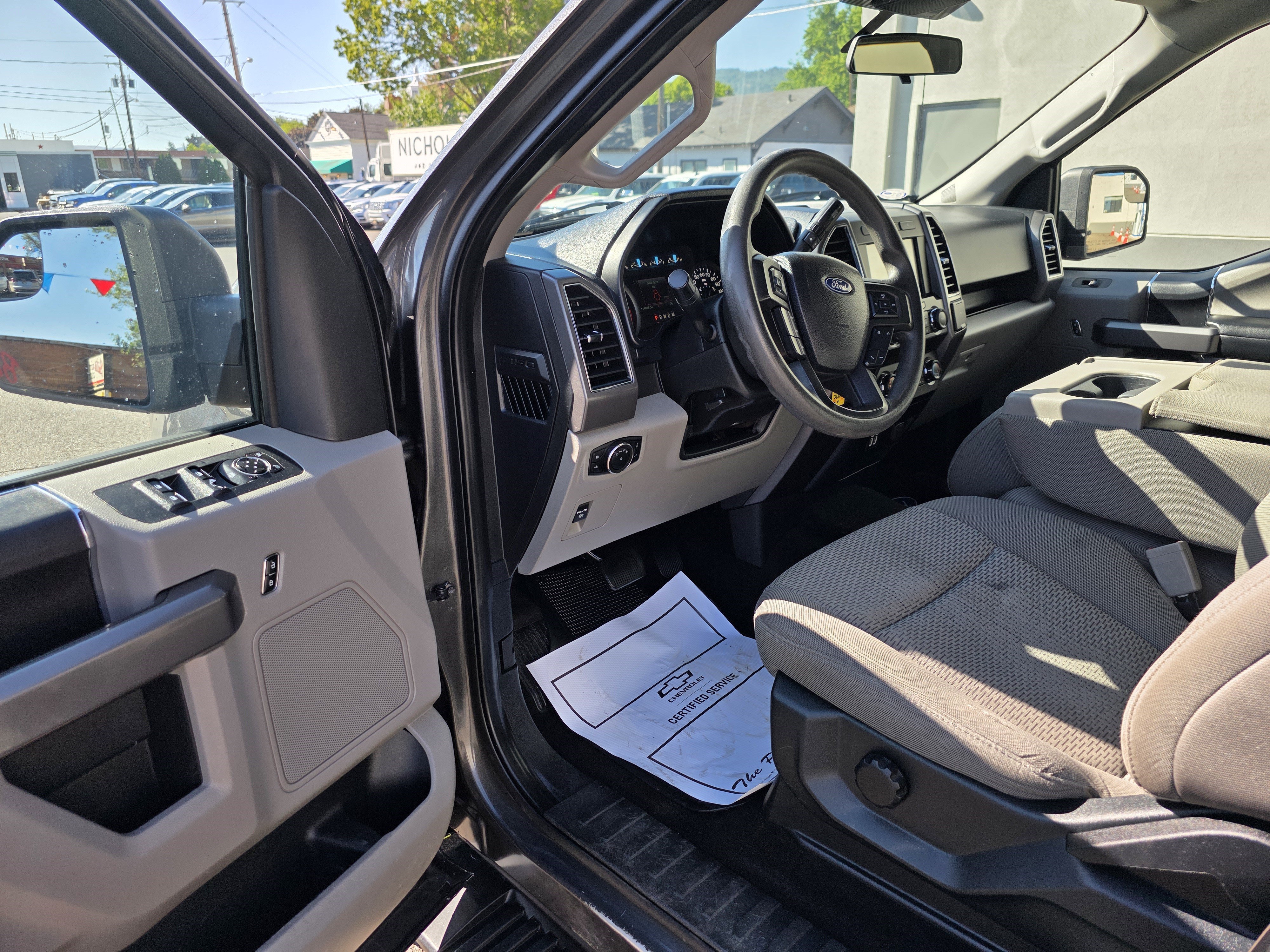 2020 Ford F-150 XLT - Photo 12