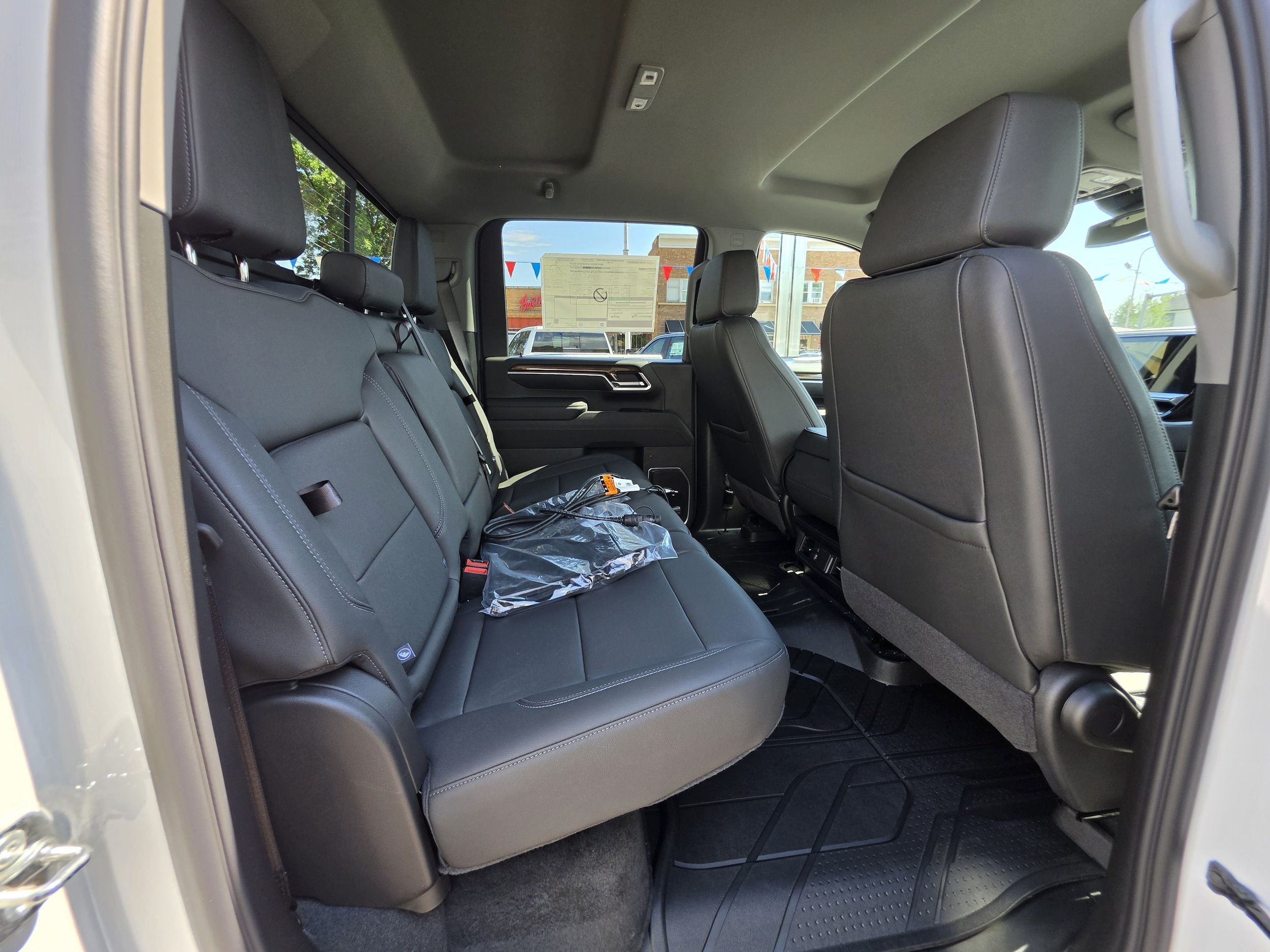 2026 Chevrolet Silverado 3500 HD LT - Photo 25