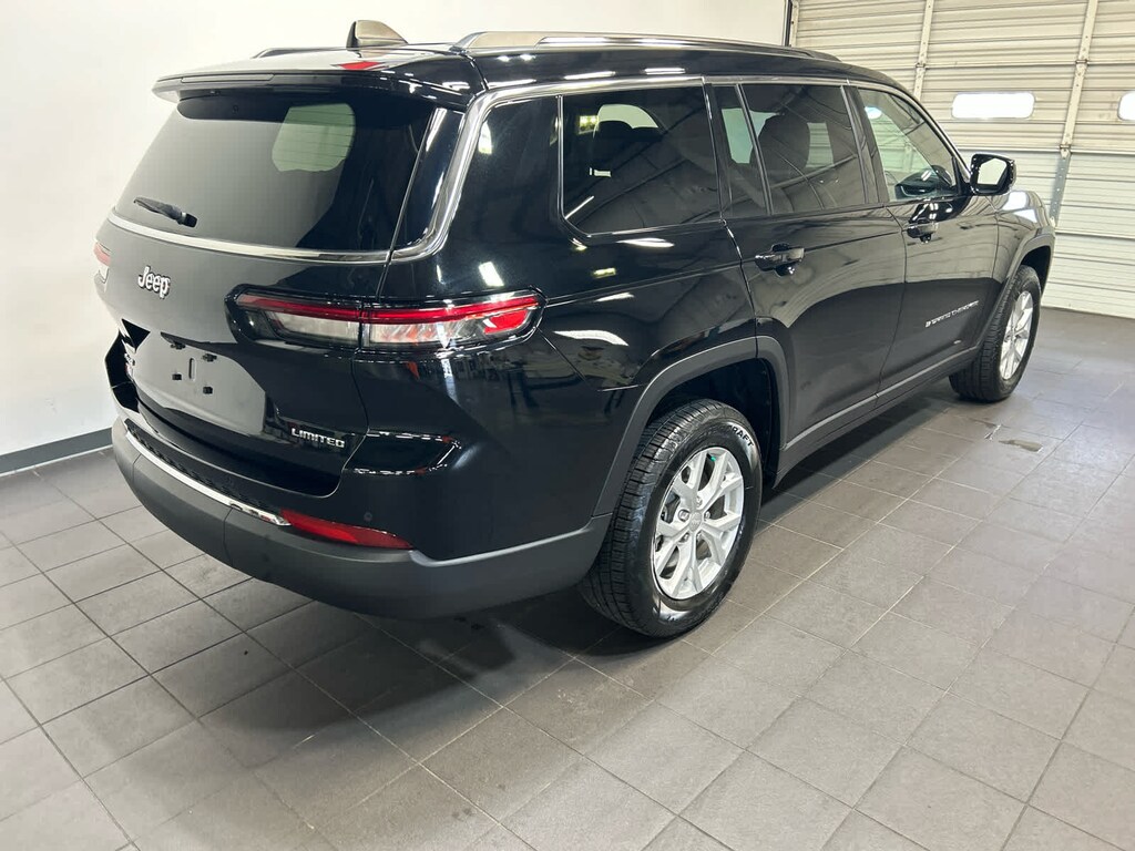 Used 2023 Jeep Grand Cherokee L Limited 4x4