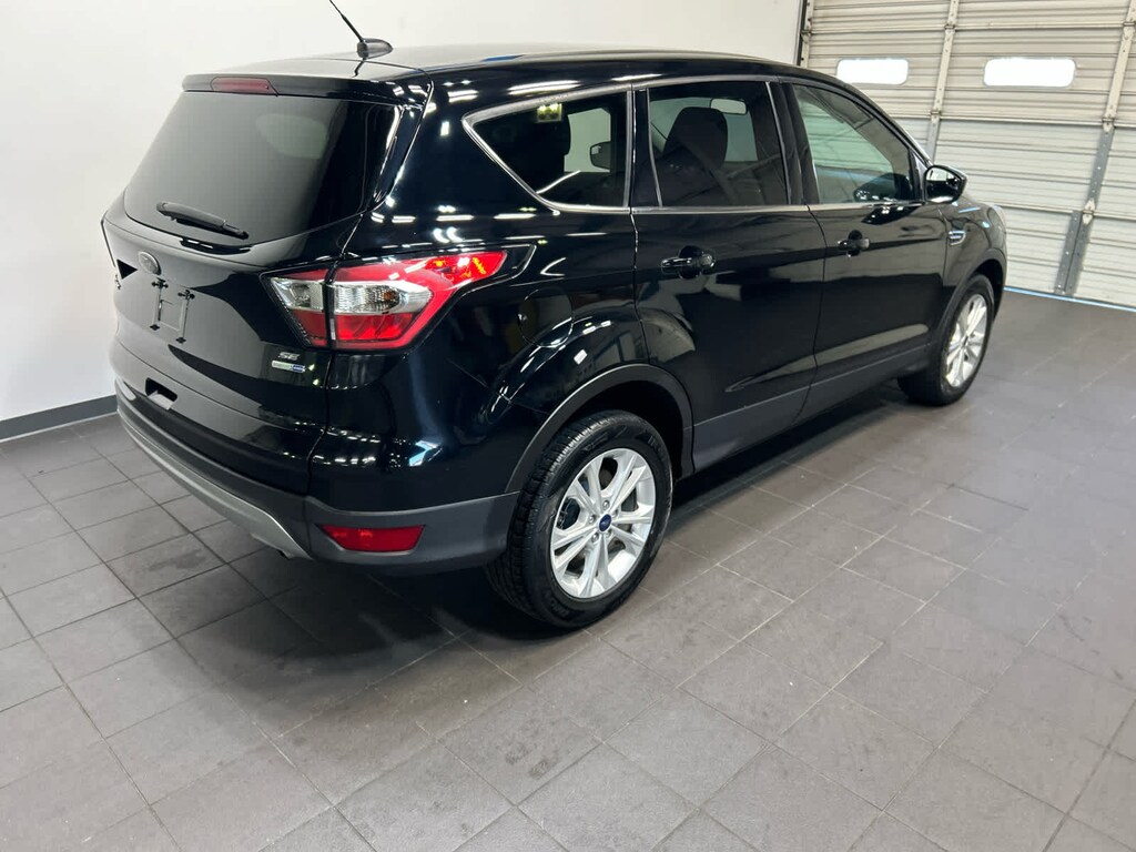 Used 2017 Ford Escape SE 4WD
