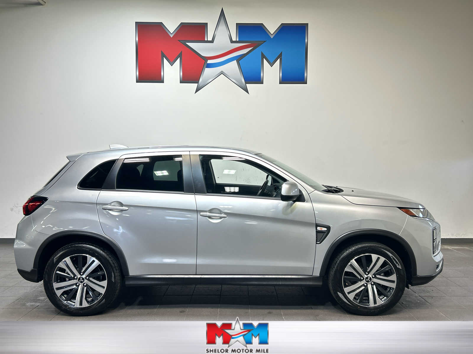 2025 Mitsubishi Outlander Sport ES