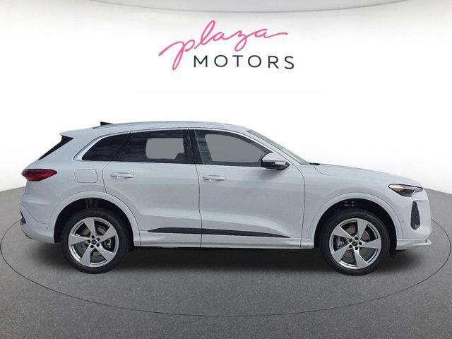 New 2026 Audi Q5 2.0T Premium SUV