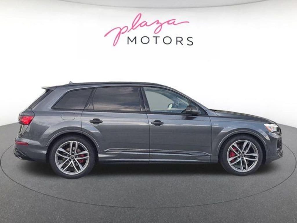 New 2026 Audi Q7 55 Premium SUV