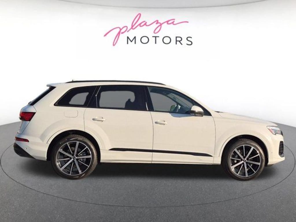New 2026 Audi Q7 45 Premium SUV