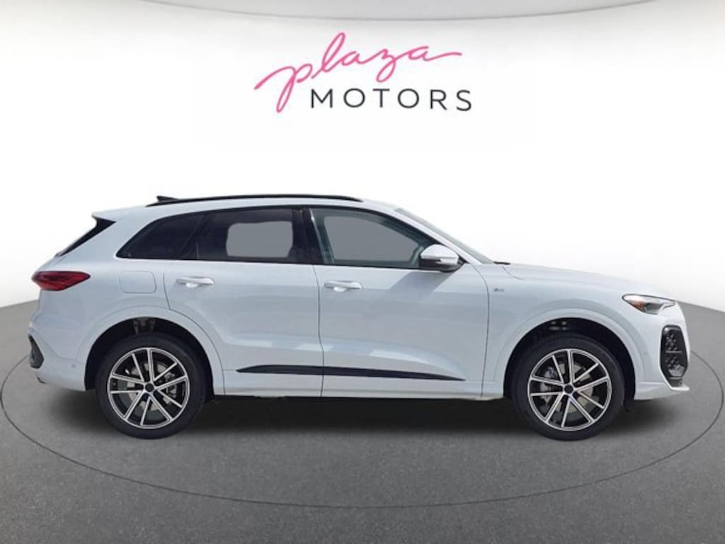 New 2026 Audi Q5 2.0T Premium SUV