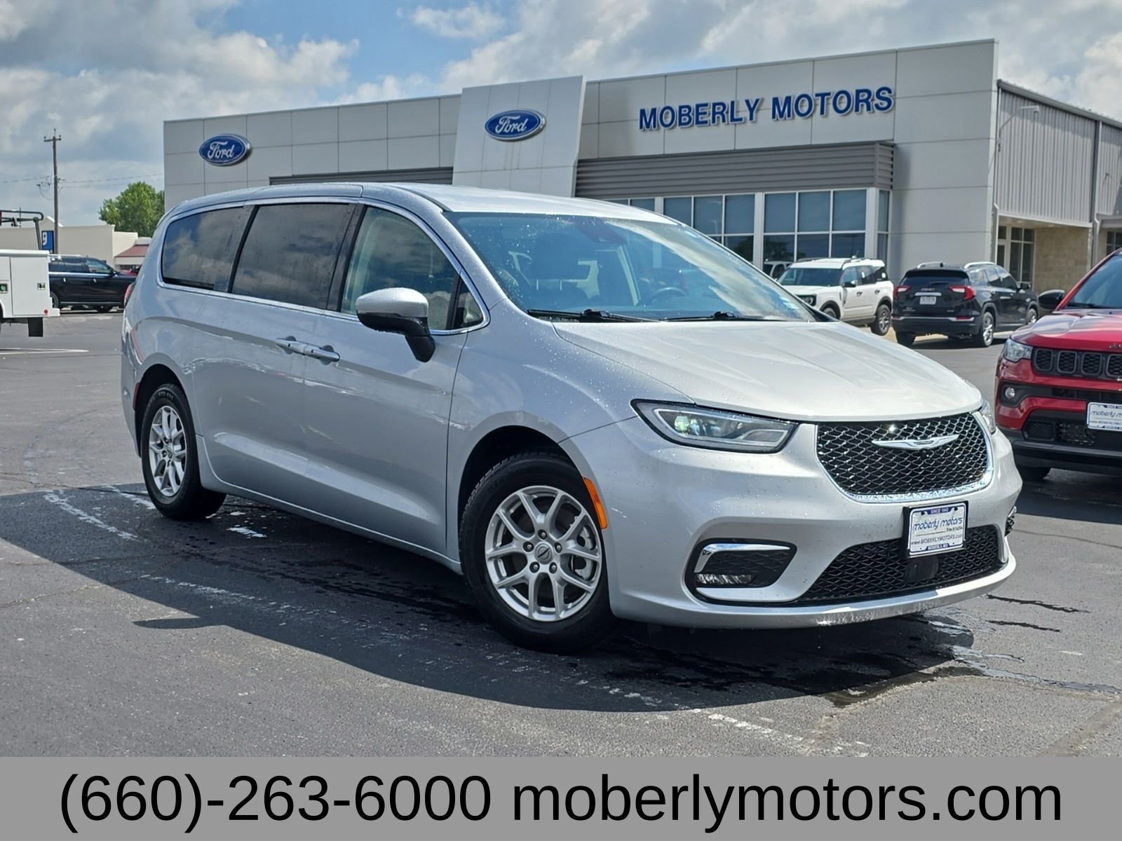 2023 Chrysler Pacifica Touring L