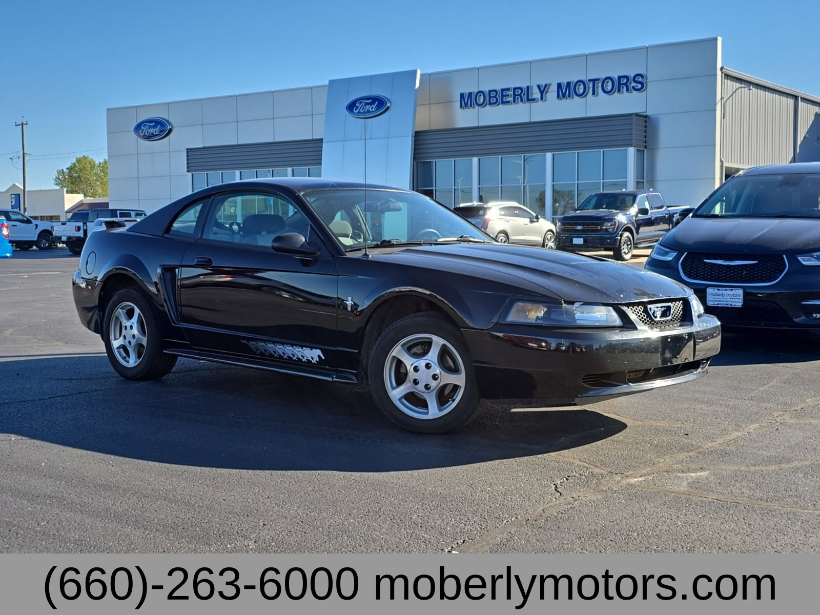 2003 Ford Mustang Standard