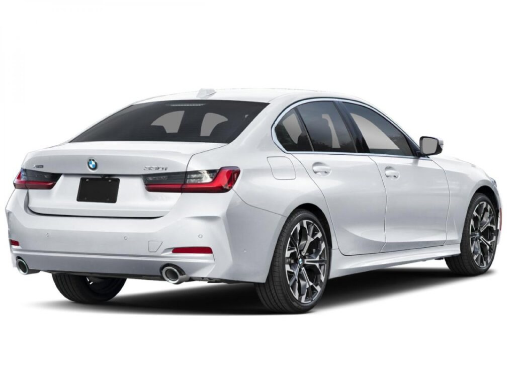 New 2026 BMW 330i xDrive Sedan