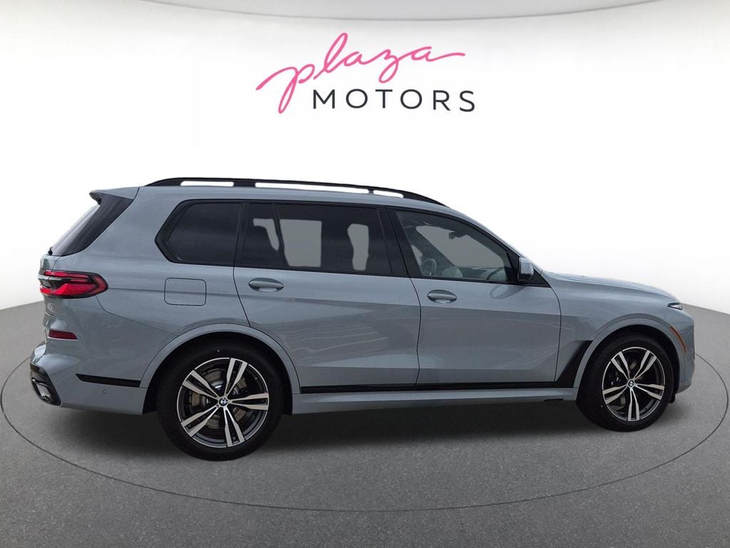 New 2027 BMW X7 xDrive40i SUV