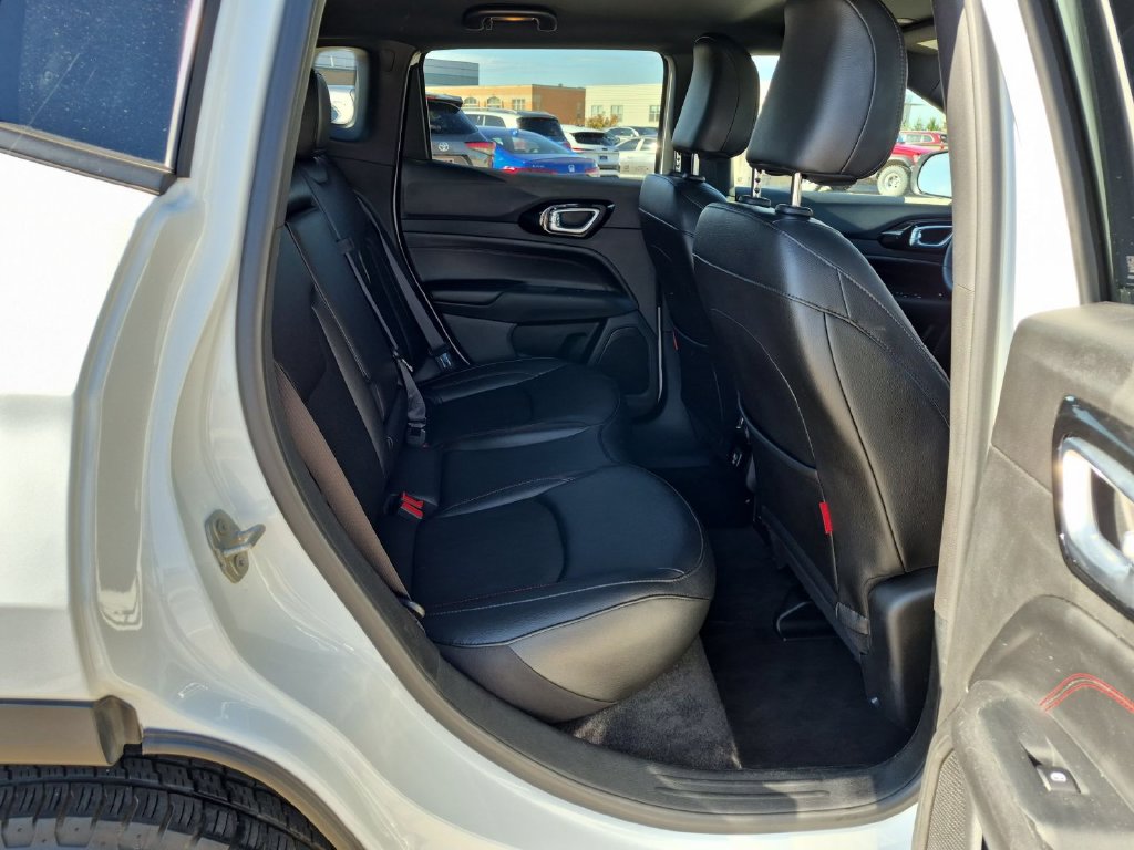2024 Jeep Compass Trailhawk - Photo 16