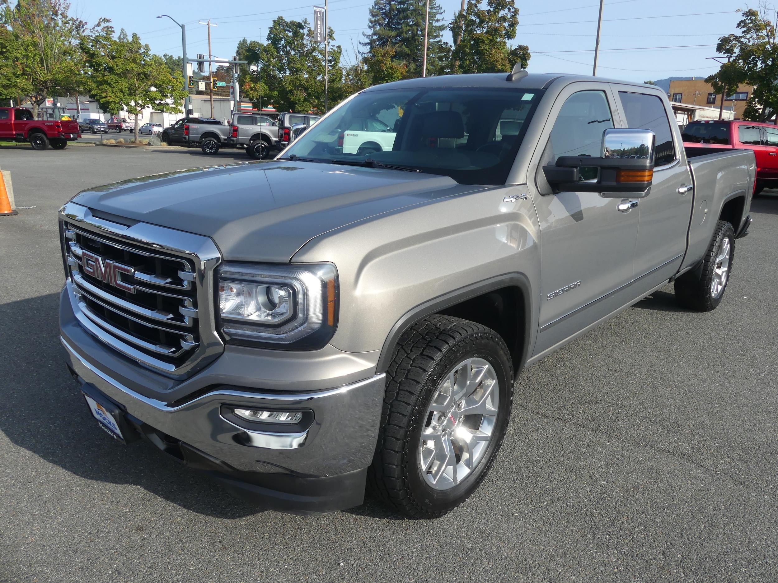 2017 GMC Sierra 1500 SLT