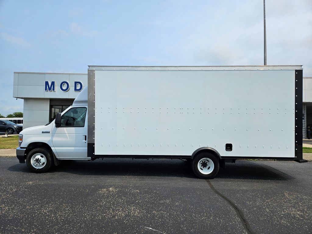 New 2026 Ford E-450SD Base Cab/Chassis