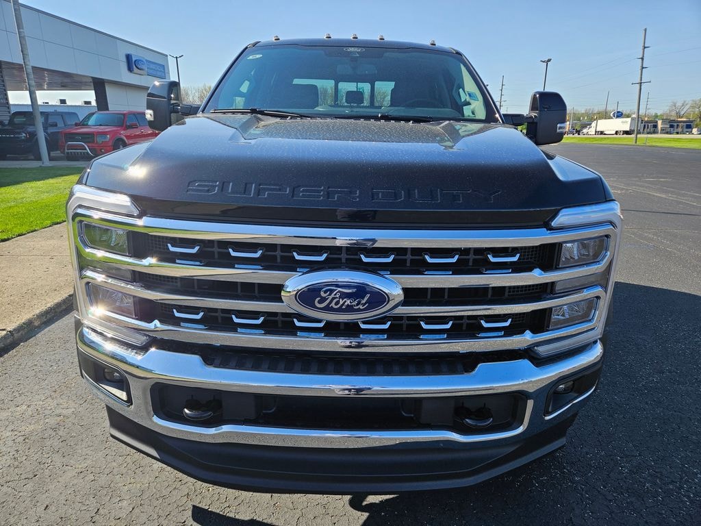 New 2026 Ford F-550SD Lariat Chassis