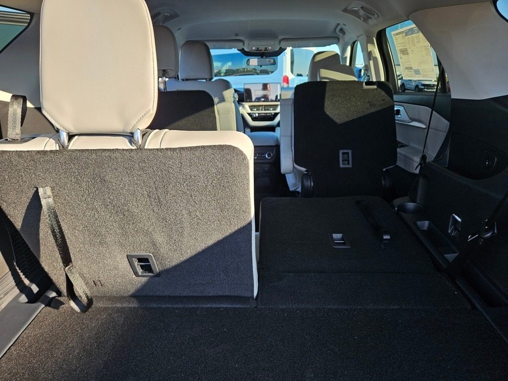 2026 Ford Explorer Active - Photo 26