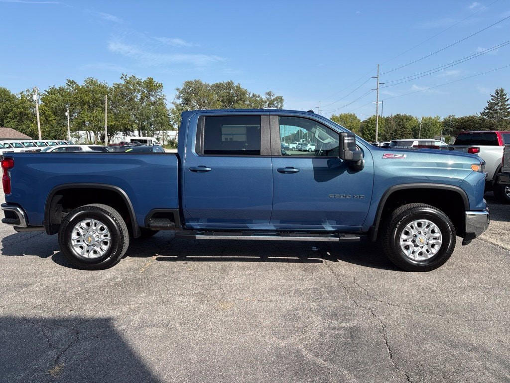 Used 2024 Chevrolet Silverado 2500 HD LT Truck