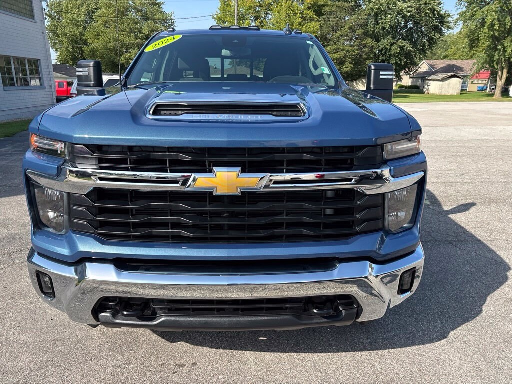 Used 2024 Chevrolet Silverado 2500 HD LT Truck