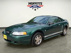 Used 2000 Ford Mustang V6 Coupe For Sale in Boone, IA