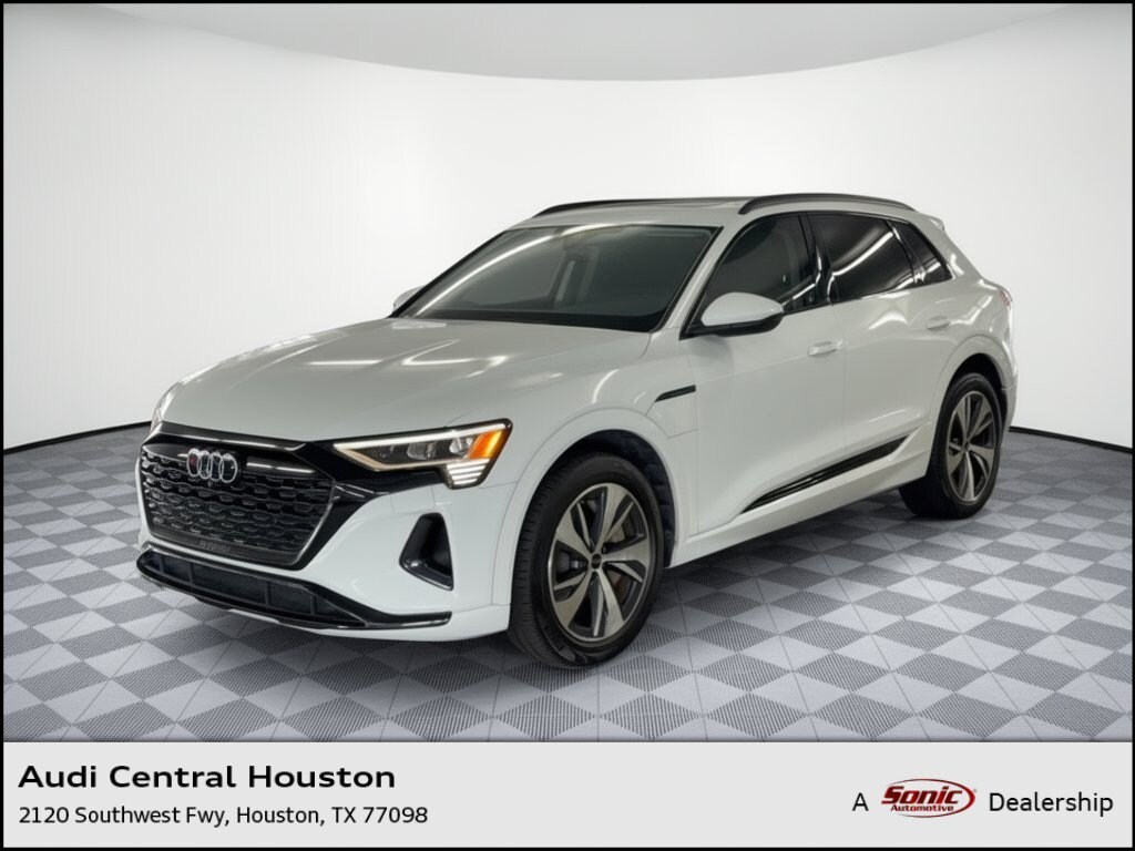 Certified 2024 Audi Q8 e-tron Premium SUV