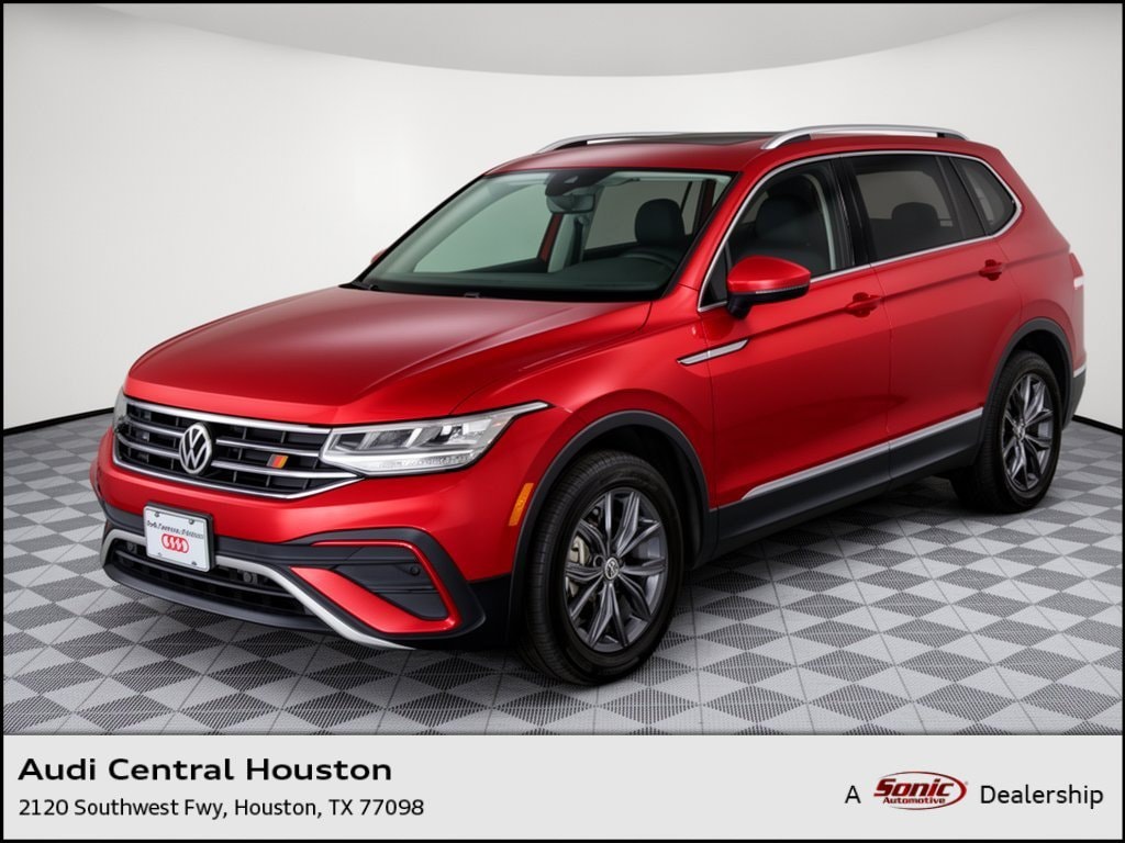 Used 2023 Volkswagen Tiguan SE SUV