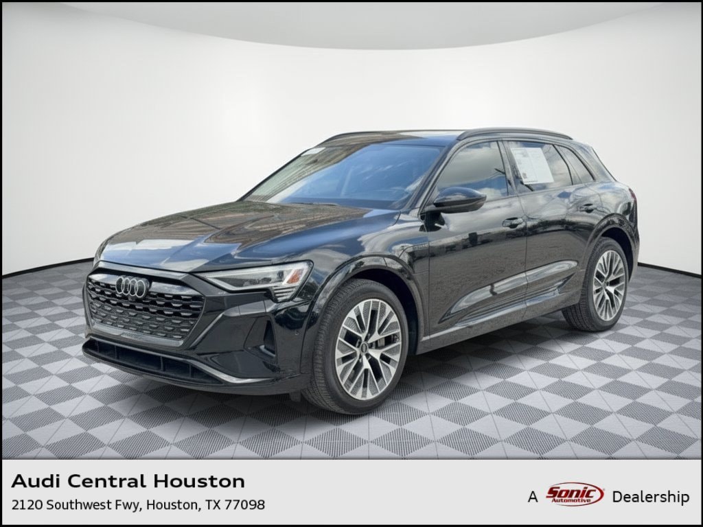 2024 Audi Q8 e-tron