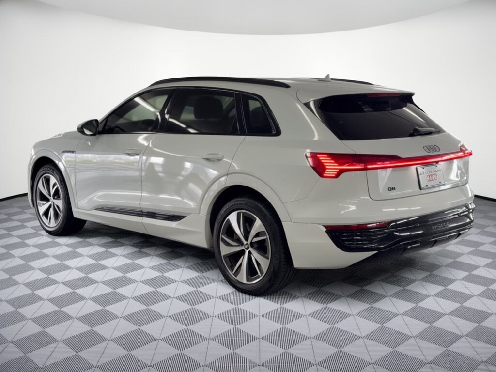Certified 2024 Audi Q8 e-tron Premium SUV