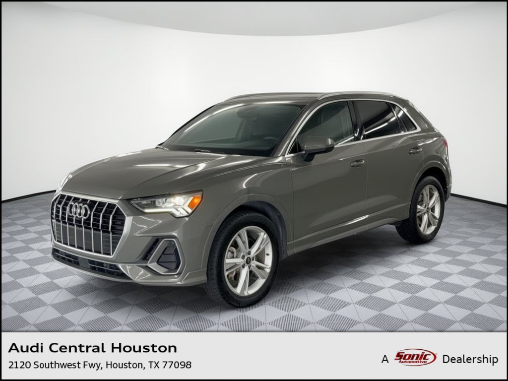 2022 Audi Q3